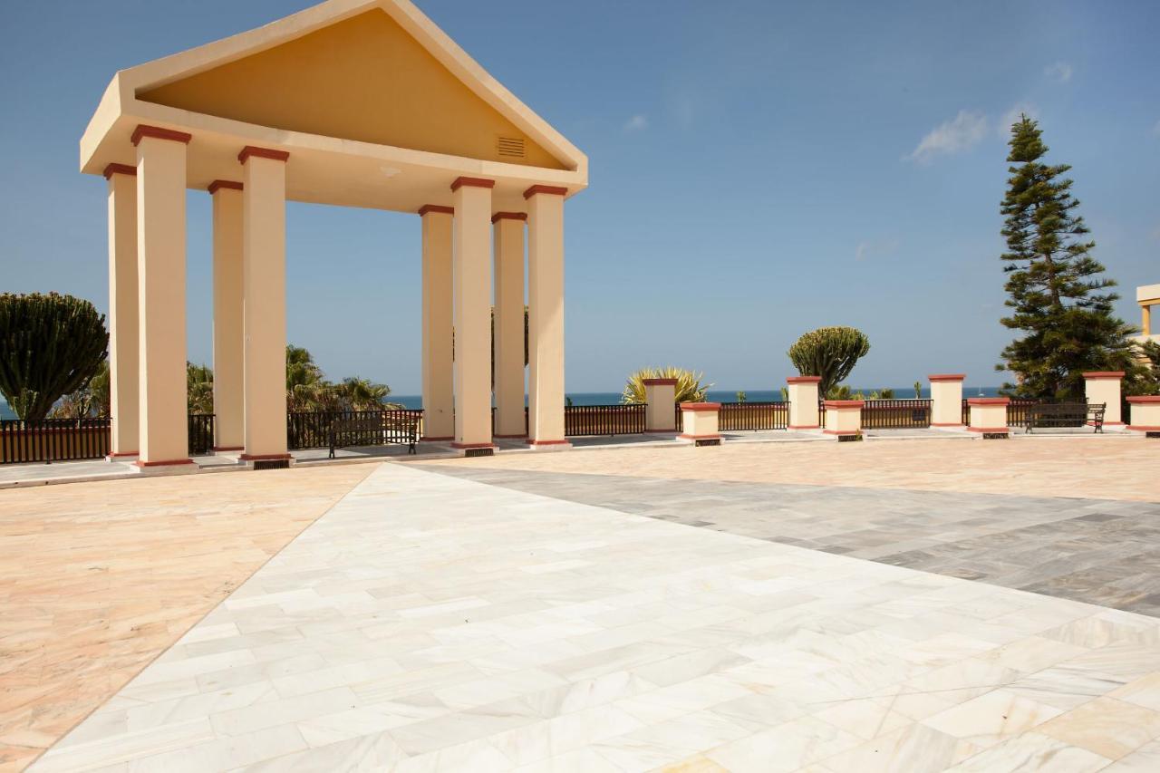 Romana Playa Studio Elviria Marbella Exterior foto